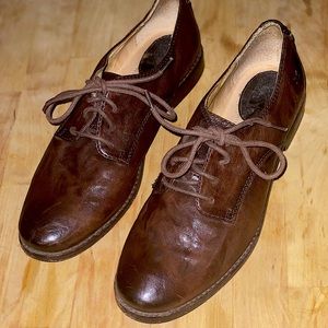 Frye Women’s Anna Oxford